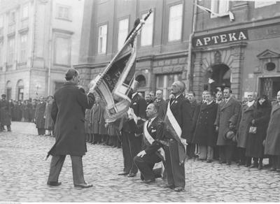 Kliknij, aby powiekszyc